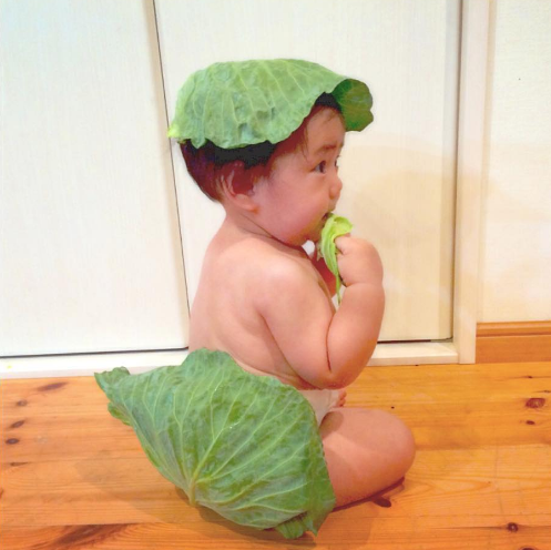 Instagramで話題 フルーツと赤ちゃんのコラボ写真 ベビフルーツ が大人気 元気ママ応援プロジェクト