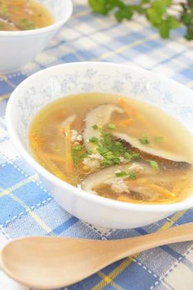 干し椎茸とひき肉のスープ by ななクレープ 【クックパッド】 簡単おいしいみんなのレシピが282万品 (140932)